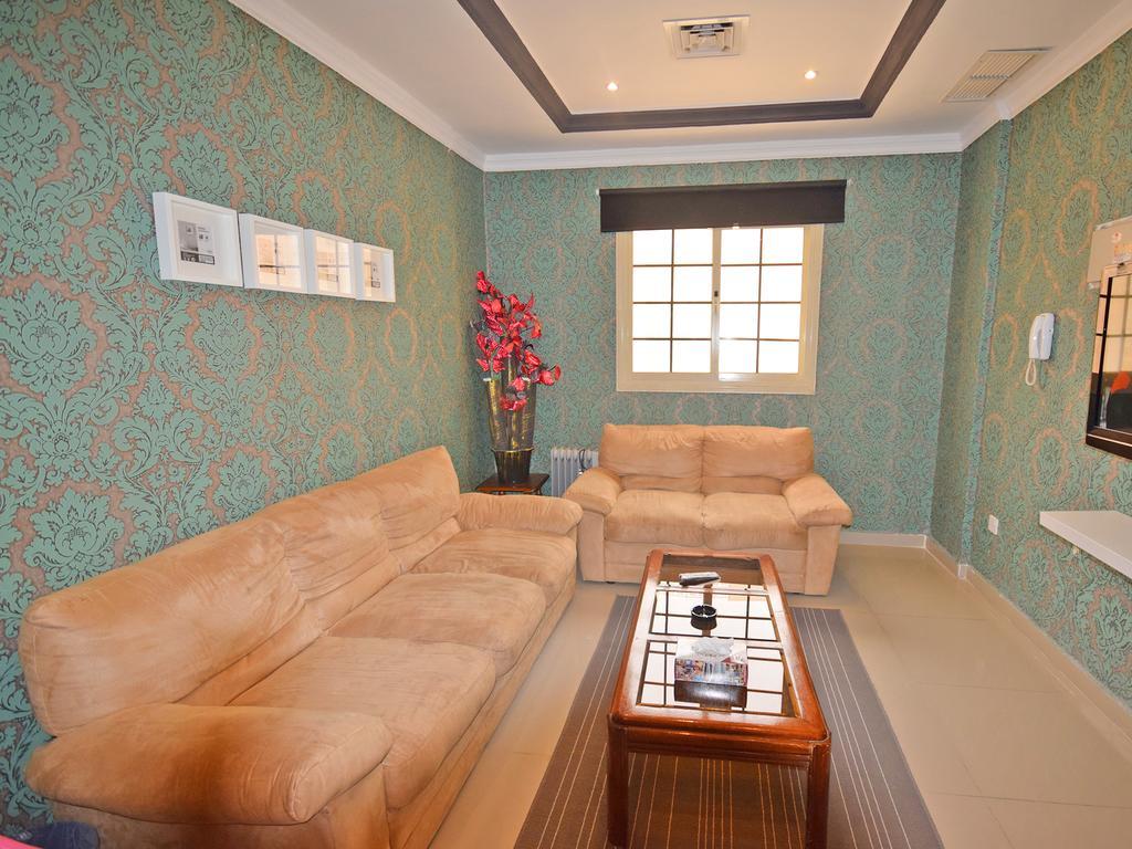 Mahboula Leader Apartments 1 מראה חיצוני תמונה
