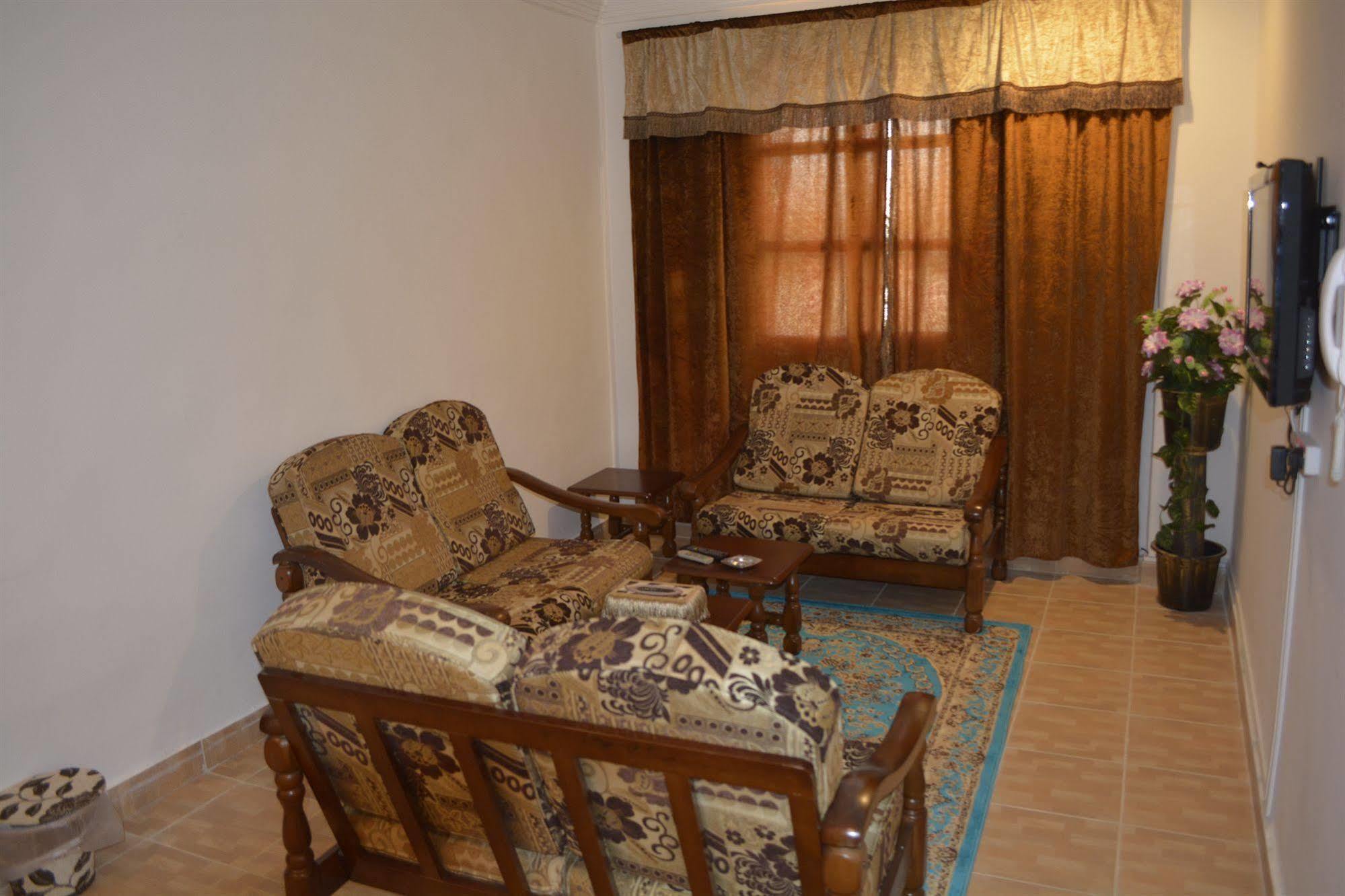 Mahboula Leader Apartments 1 מראה חיצוני תמונה