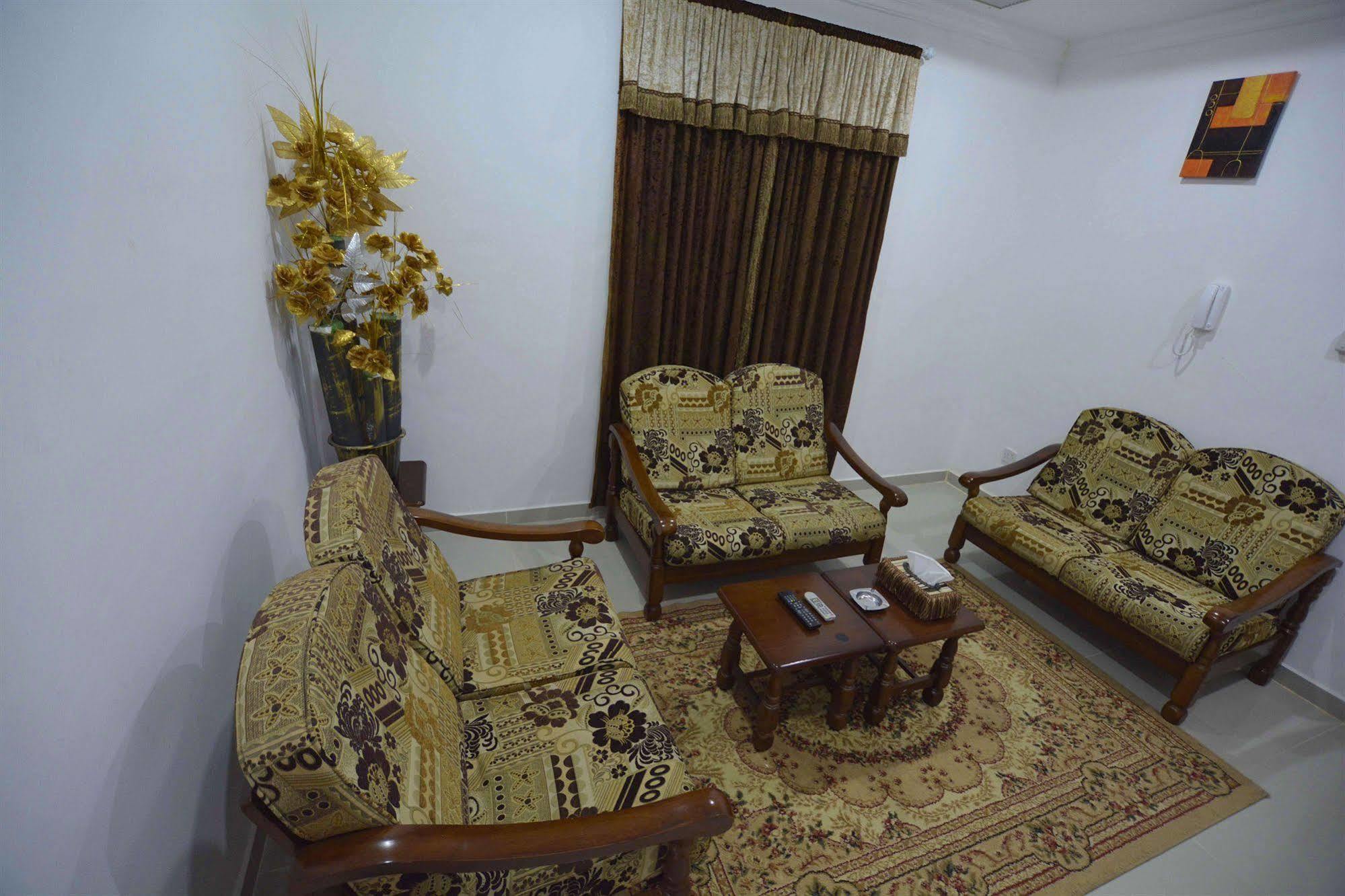 Mahboula Leader Apartments 1 מראה חיצוני תמונה